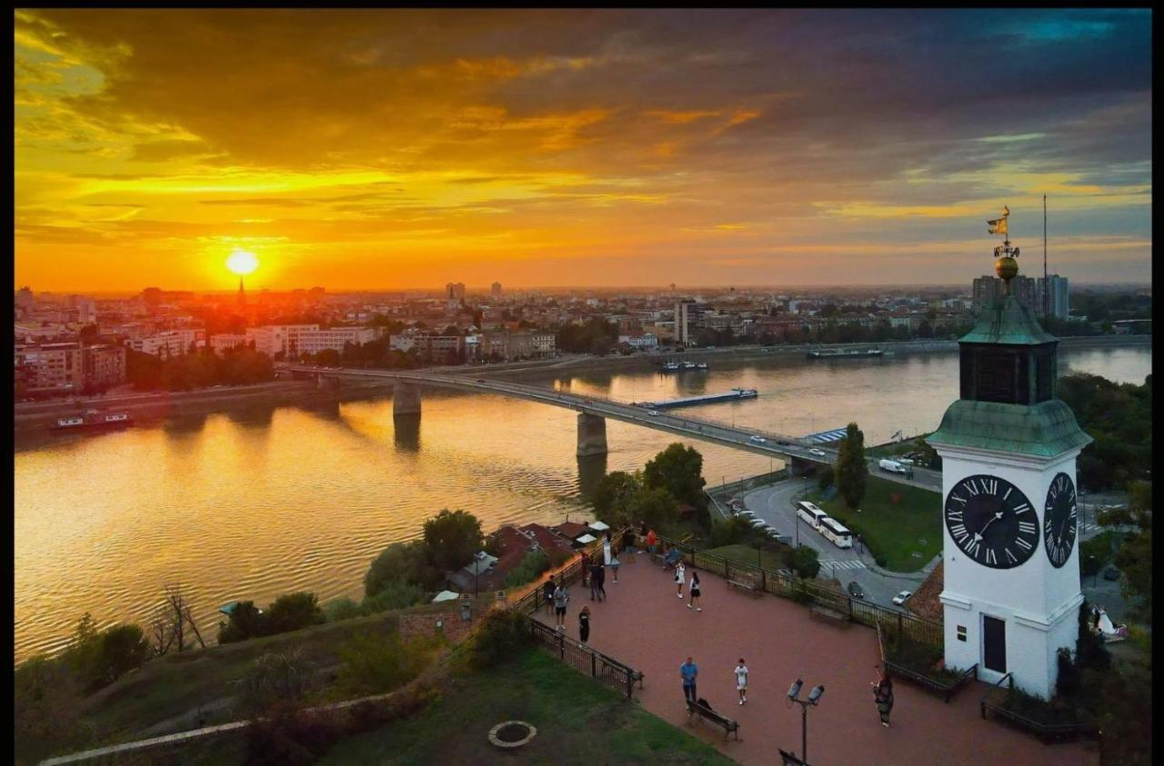 Malac-New Equipped Studio Apartment Within The City Core Novi Sad Exterior photo